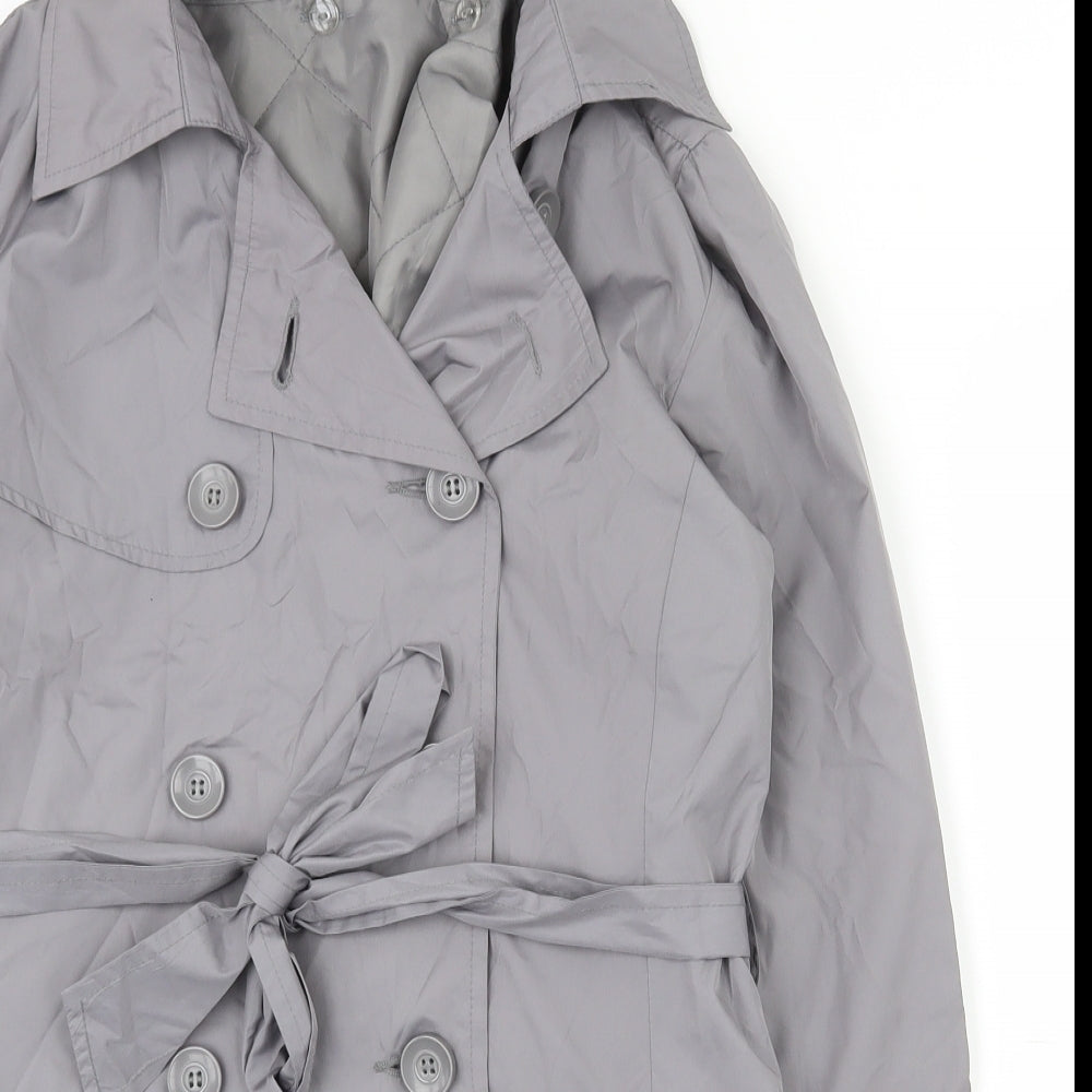 Close-up detail of LC Waikiki women’s grey jacket, size S, button