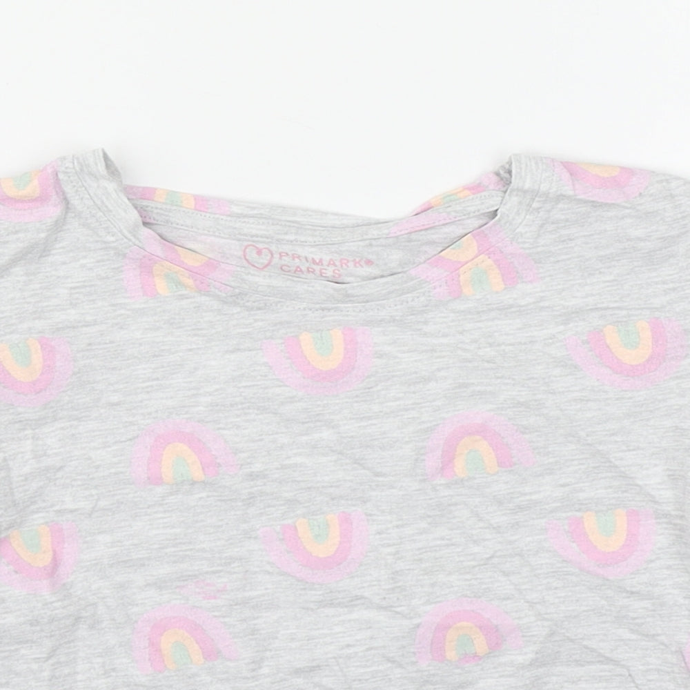Primark Girls Grey Geometric Cotton Basic T-Shirt Size 6-7 Years Round Neck Push Lock