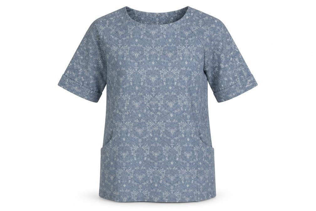 Front view of Wi & Co women’s multicoloured geometric polyester tunic blouse, size L, scoop neck