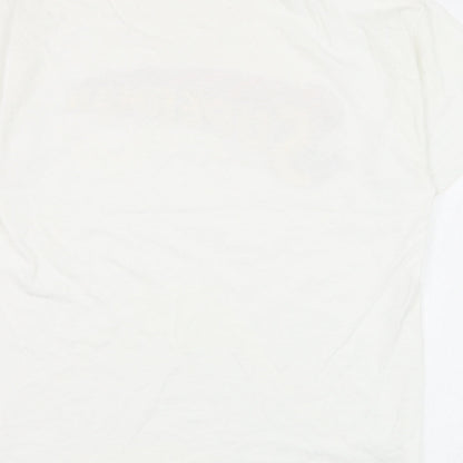 Gildan Boys White  Cotton Basic T-Shirt Size M Round Neck Pullover - Superman
