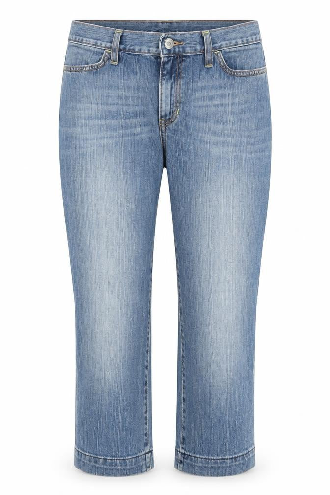 Front view of Gap women’s blue cotton straight jeans, size UK 6, 20.5-inch leg regular zip