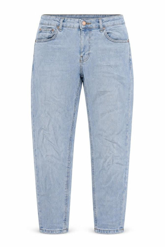 Front view of ASOS women’s blue 100% cotton tapered jeans, size UK 28, in, 30-inch leg slim zip