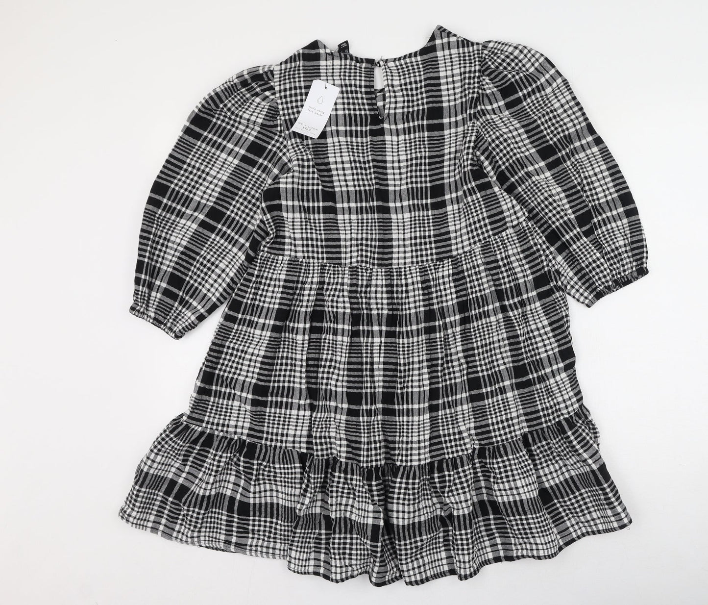 New Look Womens Black Plaid Cotton Fit & Flare  Size 6  Round Neck