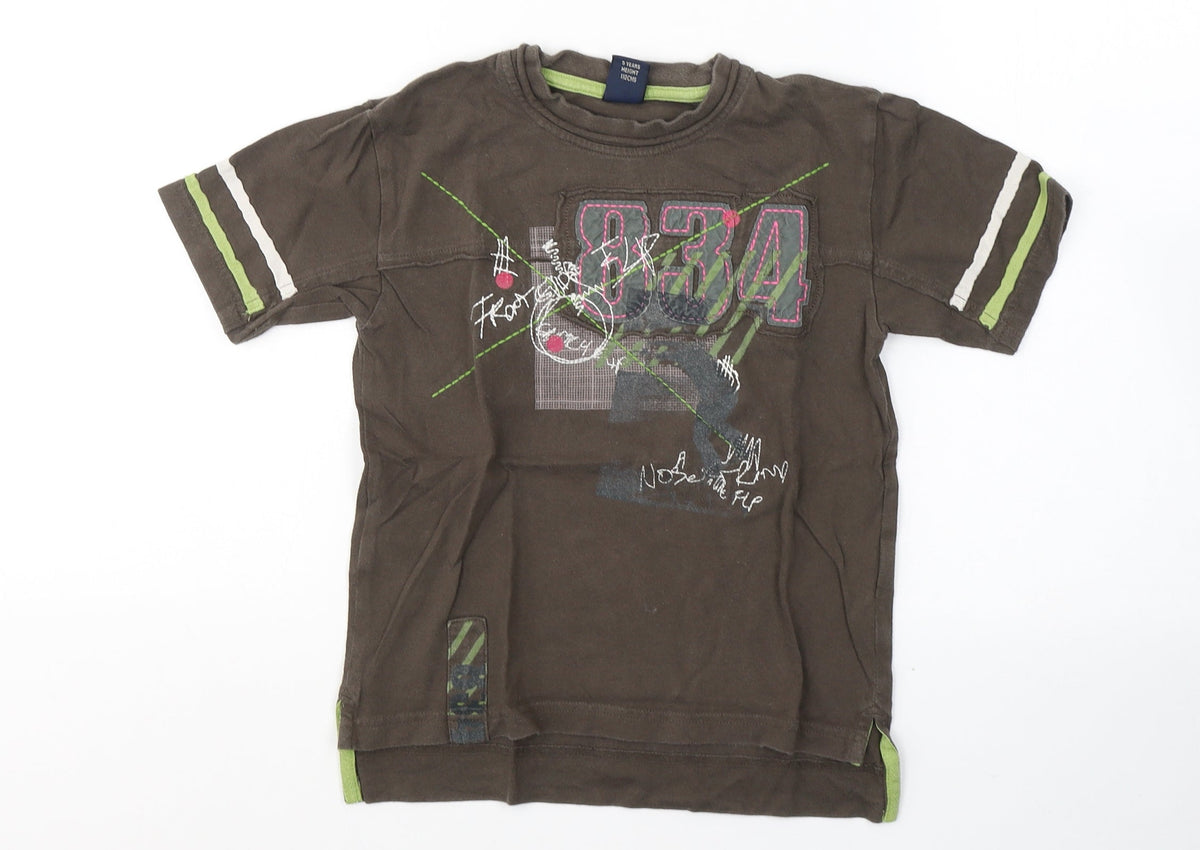 Additional front view of Next boys’ brown cotton basic t-shirt, size 5, years round neck pullover - 834