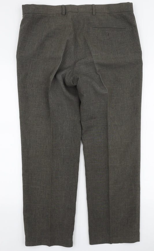 Marks and Spencer Mens Green  Polyester Trousers  Size 36 in L29 in Regular Zip