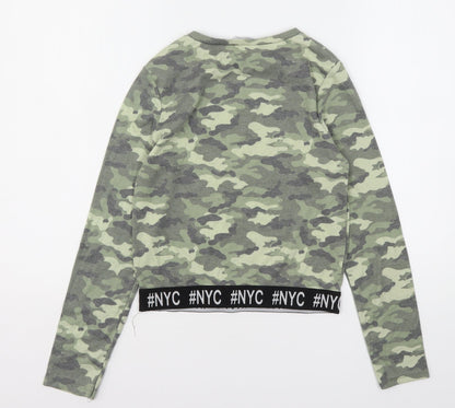 Primark Girls Green Camouflage Cotton Cropped T-Shirt Size 14-15 Years Round Neck