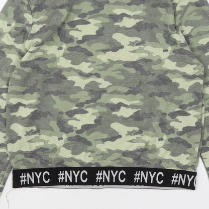 Primark Girls Green Camouflage Cotton Cropped T-Shirt Size 14-15 Years Round Neck