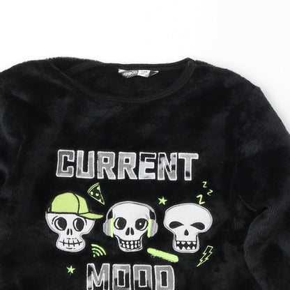 Close-up detail of Pep&Co boys’ black solid polyester pyjama top, size 7-8, years