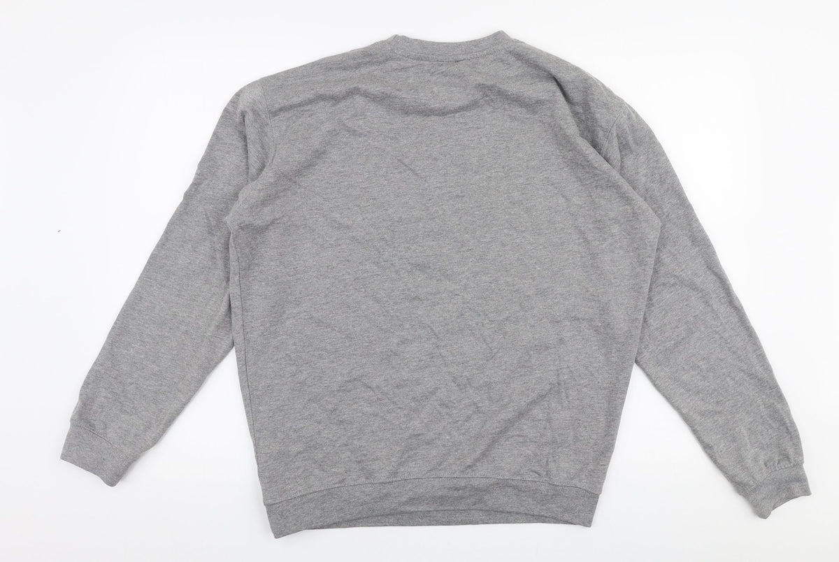 Back view of CS men’s grey polyester pullover sweatshirt, size M