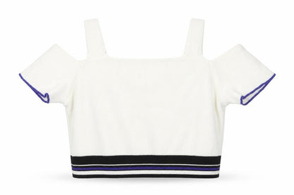 Front view of New Look girls’ white square neck cotton jumper, size 9, years pullover - cropped