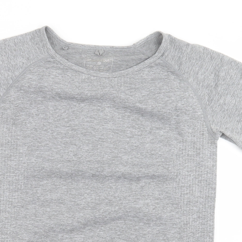 Close-up detail of Work Out women’s grey polyester basic t-shirt, size S, crew neck pullover