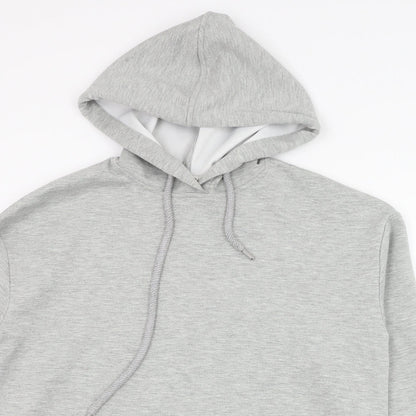 Close-up detail of Stradivarius men’s grey polyester pullover hoodie, size S