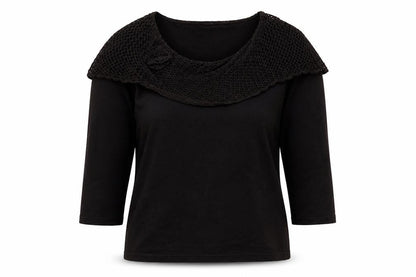 Front view of Viz-A-Viz women’s blue viscose basic t-shirt, size UK 12, boat neck