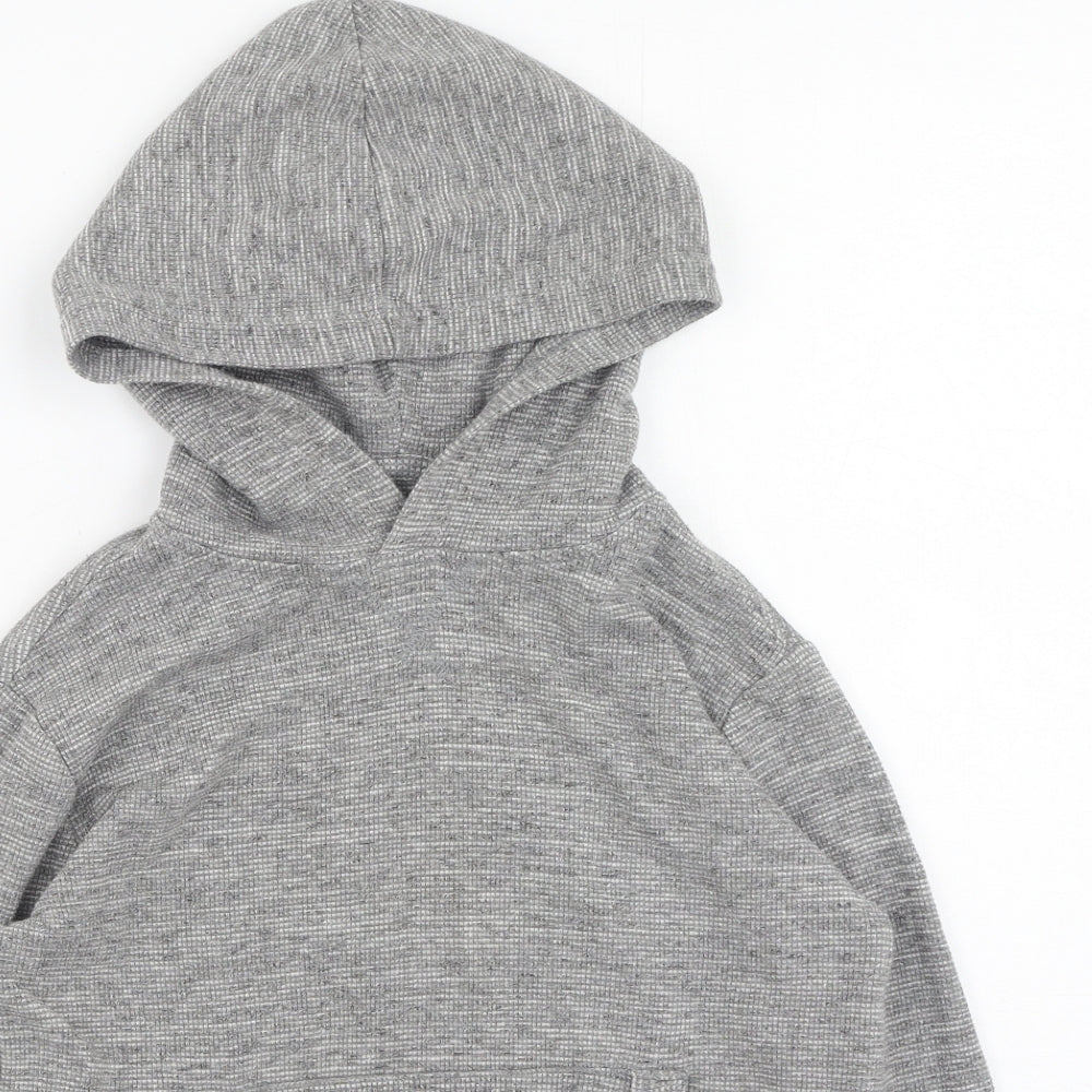 Close-up detail of Gap boys’ grey cotton pullover hoodie, size S