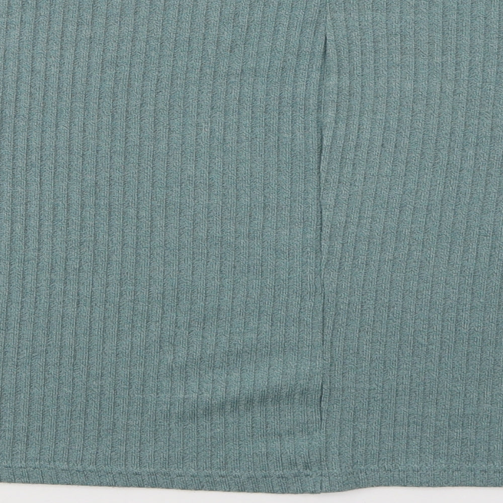 Brand and care label for SHEIN women’s green polyester pullover sweatshirt, size XL, pullover