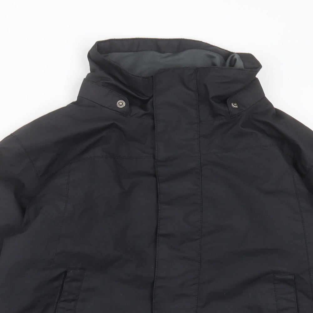 Close-up detail of McKINLEY boys’ black jacket, size 8, years zip