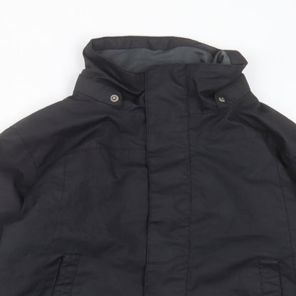 Close-up detail of McKINLEY boys’ black jacket, size 8, years zip