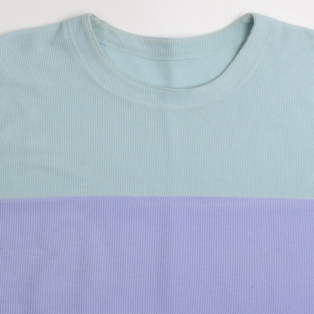 Close-up detail of women’s multicoloured colourblock polyester pullover sweatshirt, size M, pullover -, size M-l