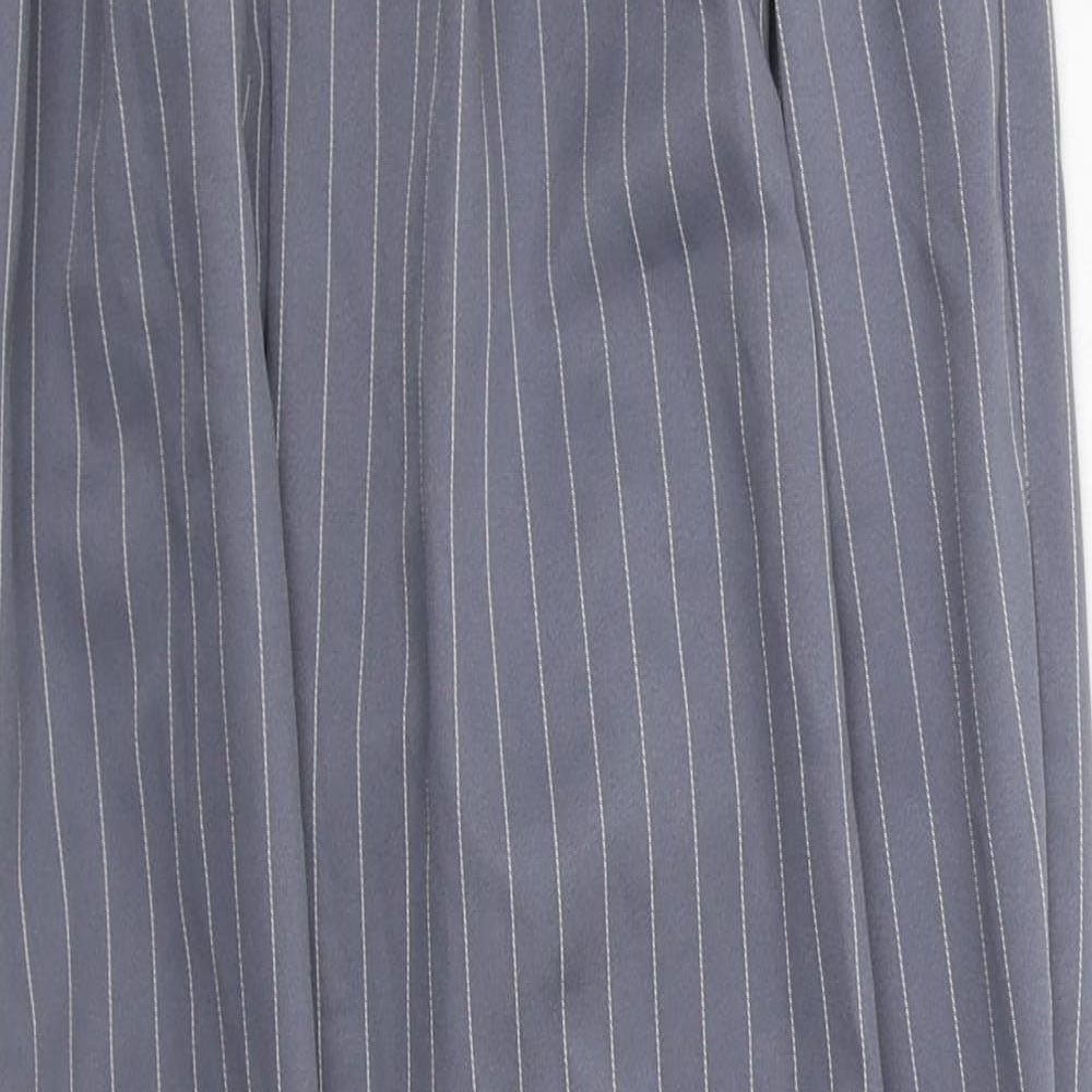 PRETTYLITTLETHING Womens Grey Striped Polyester Trousers  Size 8 L28 in Regular Hook & Eye