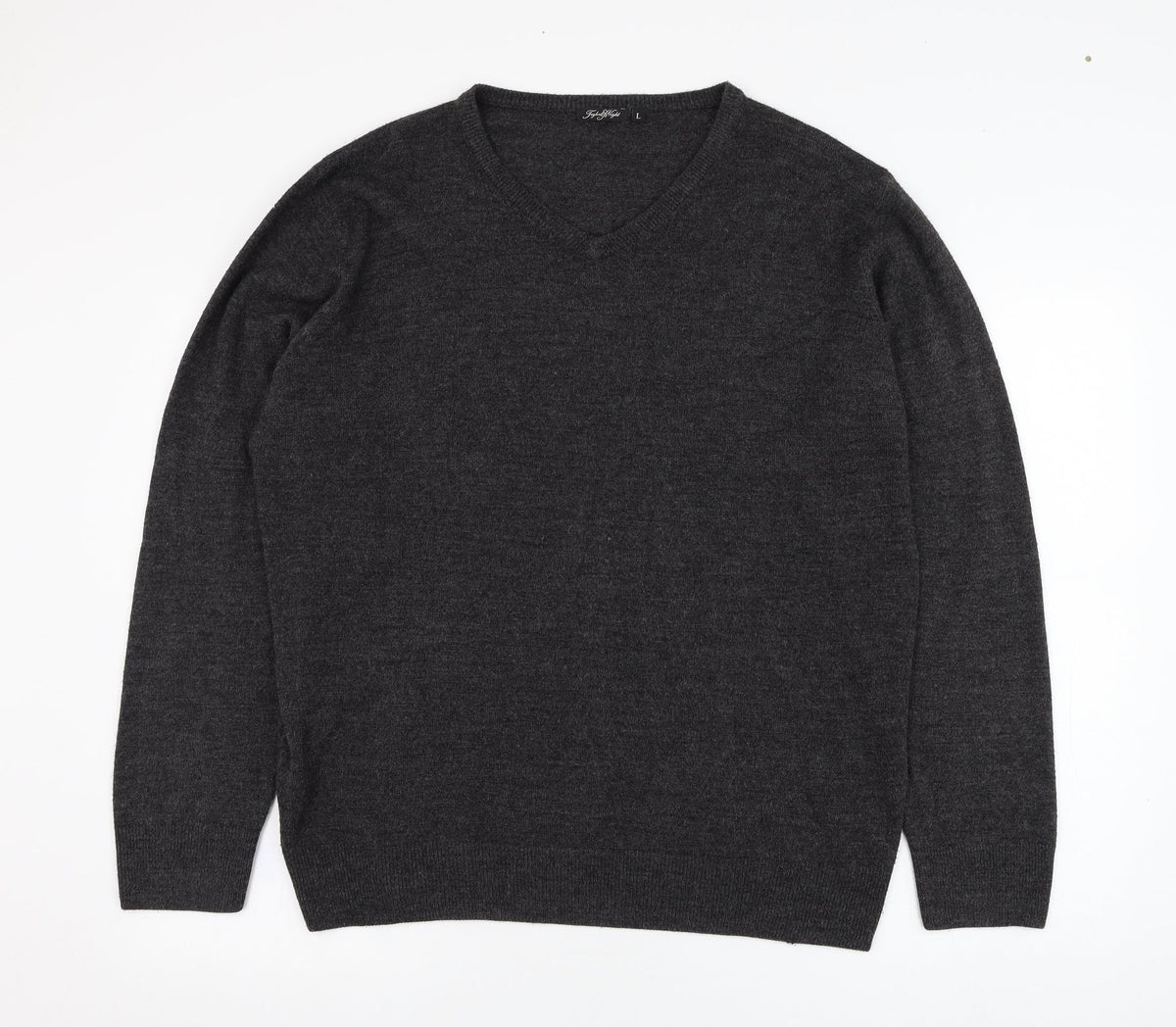 Front view of Taylor & Wright men’s grey v-neck acrylic jumper, size L