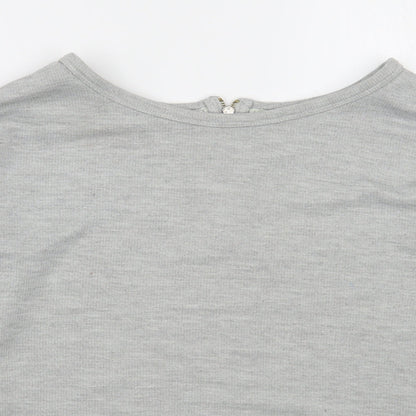 Close-up detail of New Look women’s grey polyester pullover sweatshirt, size UK 12, zip