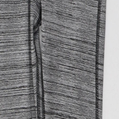 ClpActive Womens Grey Striped Polyester Pedal Pusher Leggings Size XS L26 in Regular Pullover