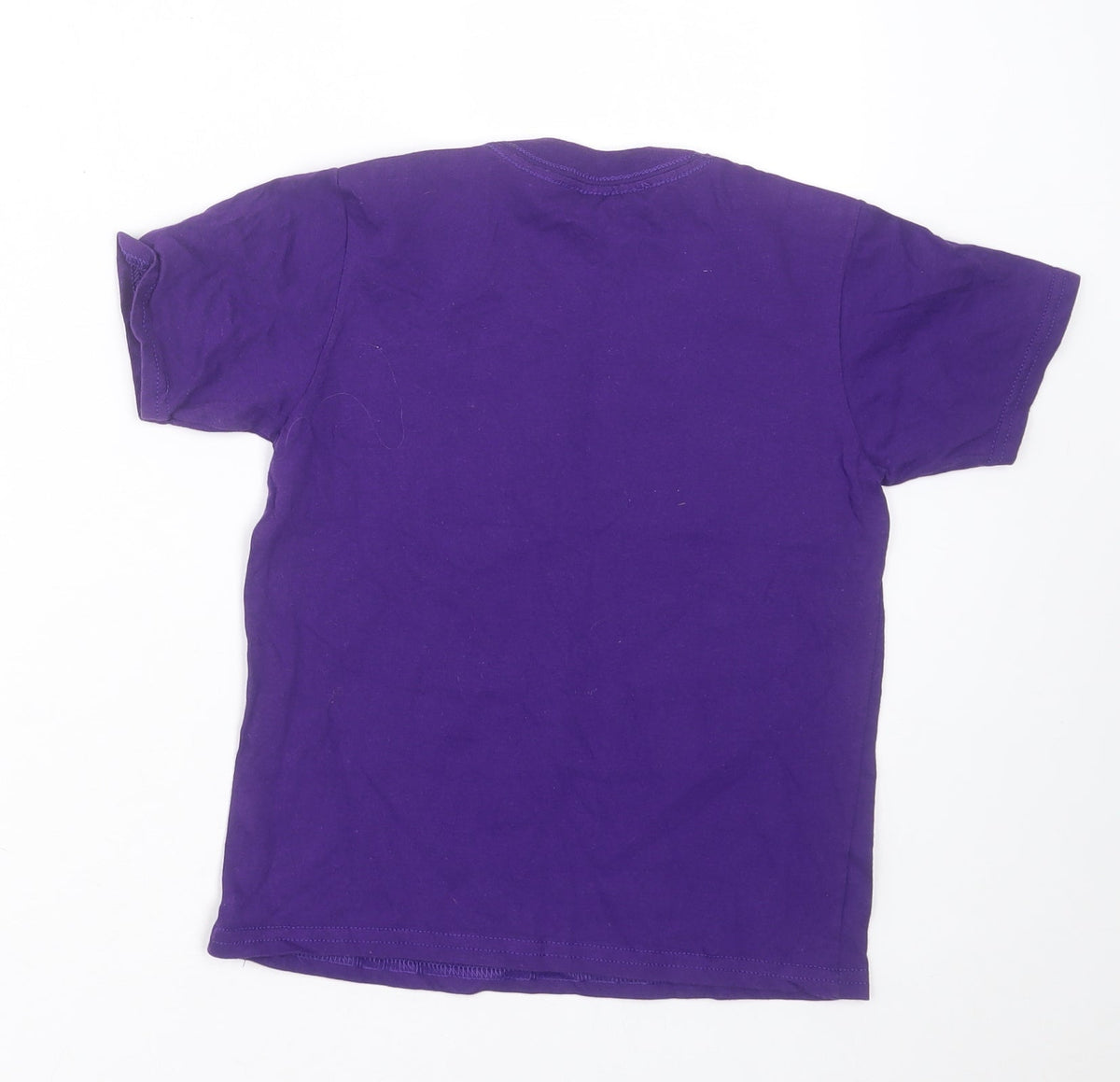 Back view of Gildan boys’ purple cotton basic t-shirt, size 5-6, years crew neck pullover
