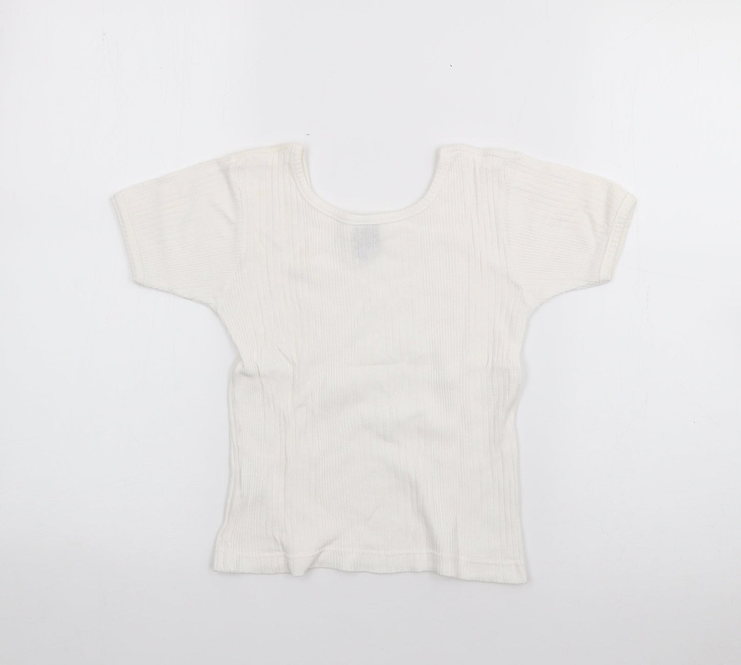 COCO Girls White  Cotton Pullover T-Shirt Size 6 Years Scoop Neck
