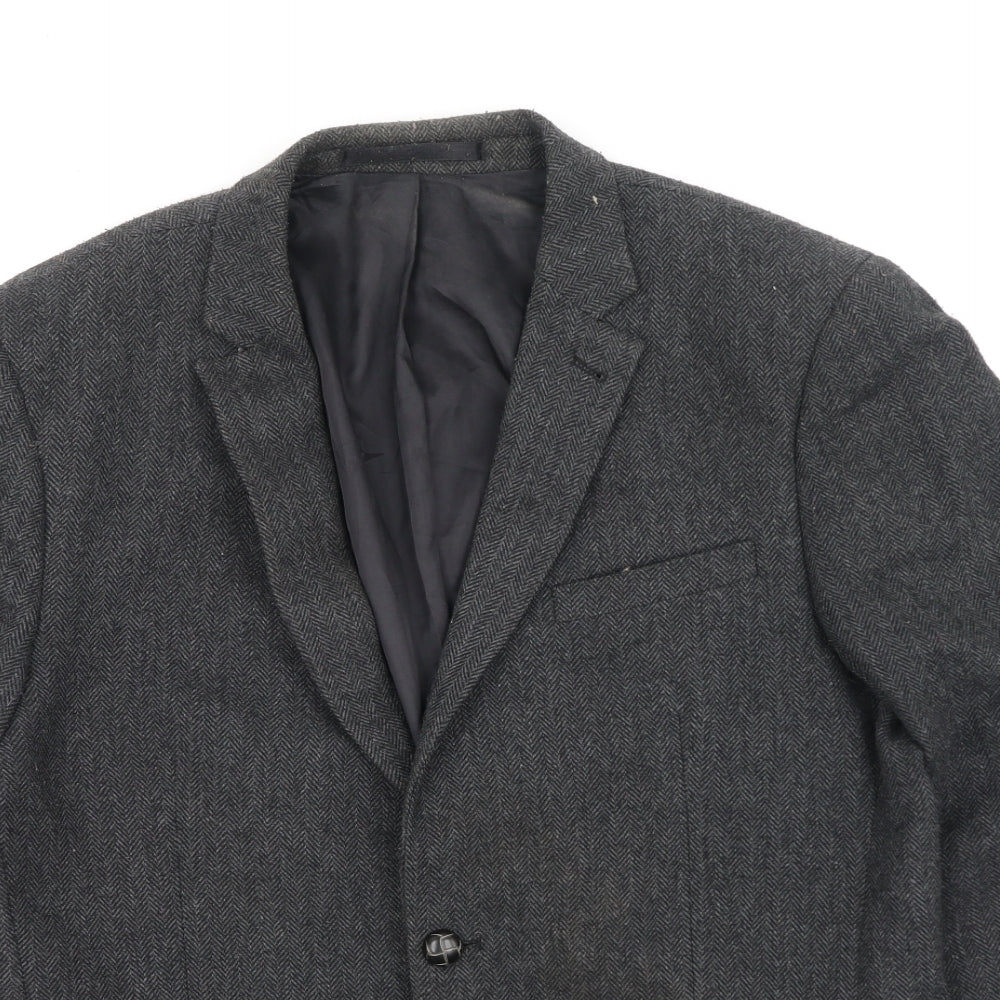 Mens UK Size M Cedar Wood State Grey Rain Coat