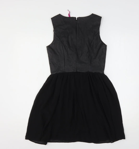 Boohoo Womens Black  Polyester Mini  Size 10  Round Neck