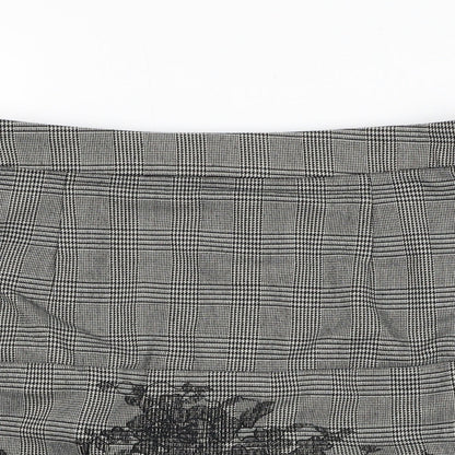Preworn Womens Grey Check Polyester Mini Skirt Size 28 in   Zip