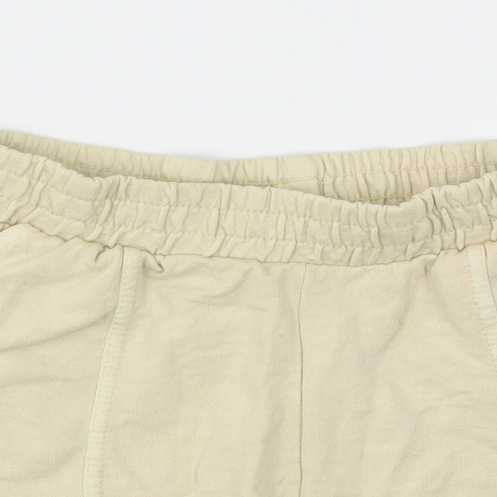 Bershka Womens Beige  Cotton Sweat Shorts Size M L3 in Regular