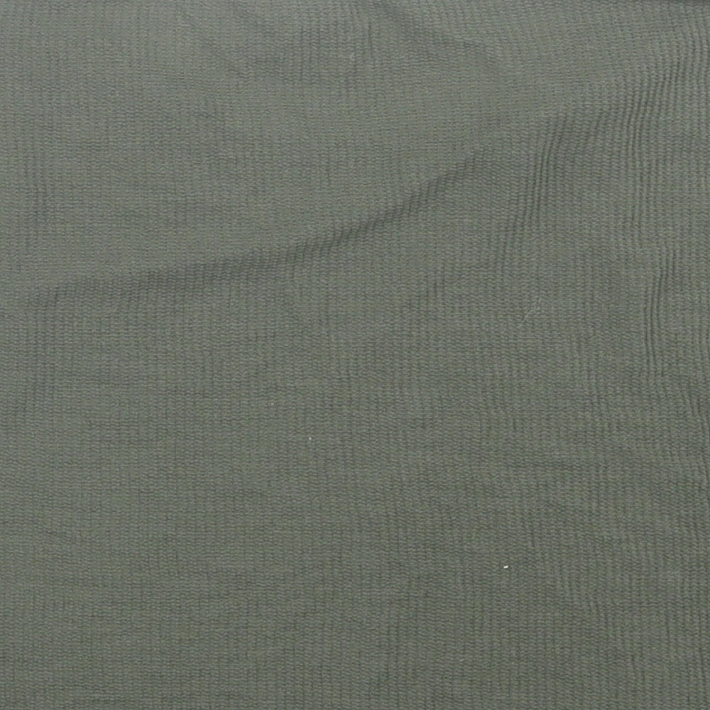 Primark Womens Green  Polyester Cropped T-Shirt Size 6 Crew Neck