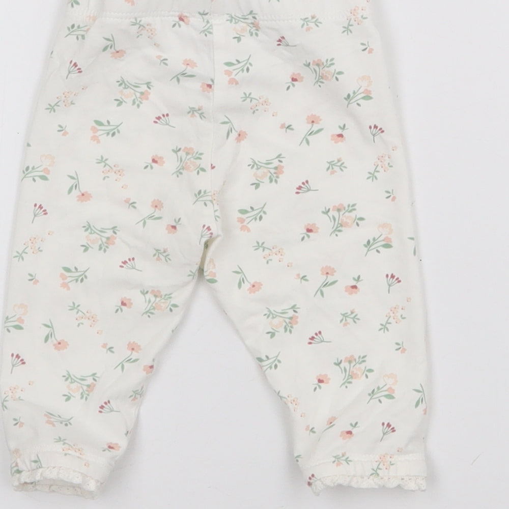 Matalan Girls White Geometric Cotton Pedal Pusher Leggings Size 3-6 Months