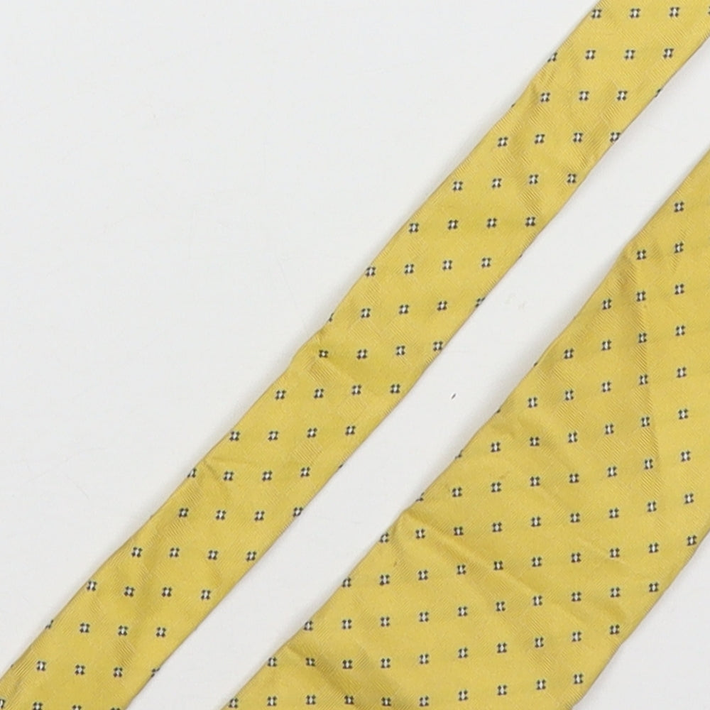Marks and Spencer Mens Gold Geometric Silk Pointed Tie One Size