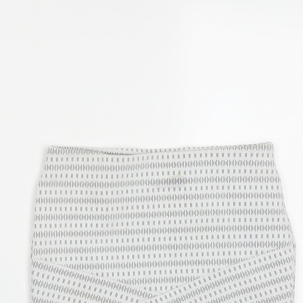 Primark Womens White Geometric Polyester A-Line Skirt Size 6