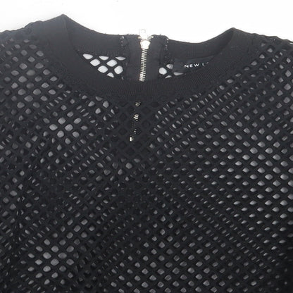 Womens UK Size 8 New Look Black Cropped T-Shirt