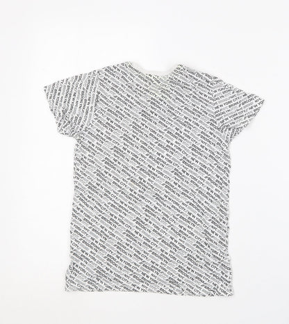 Matalan Boys White Geometric Cotton Basic T-Shirt Size 8 Years Round Neck  - New York City