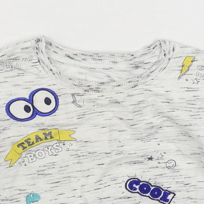 Dunnes Stores Boys White  Cotton Basic T-Shirt Size 6-9 Months Round Neck Pullover