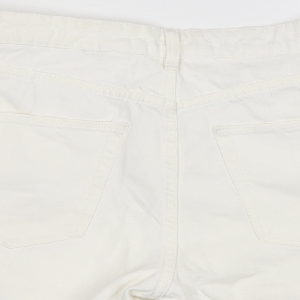 Preworn Womens White  Cotton Cargo Shorts Size M  Regular