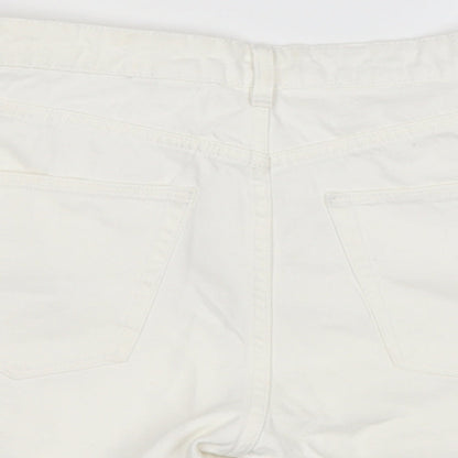 Preworn Womens White  Cotton Cargo Shorts Size M  Regular