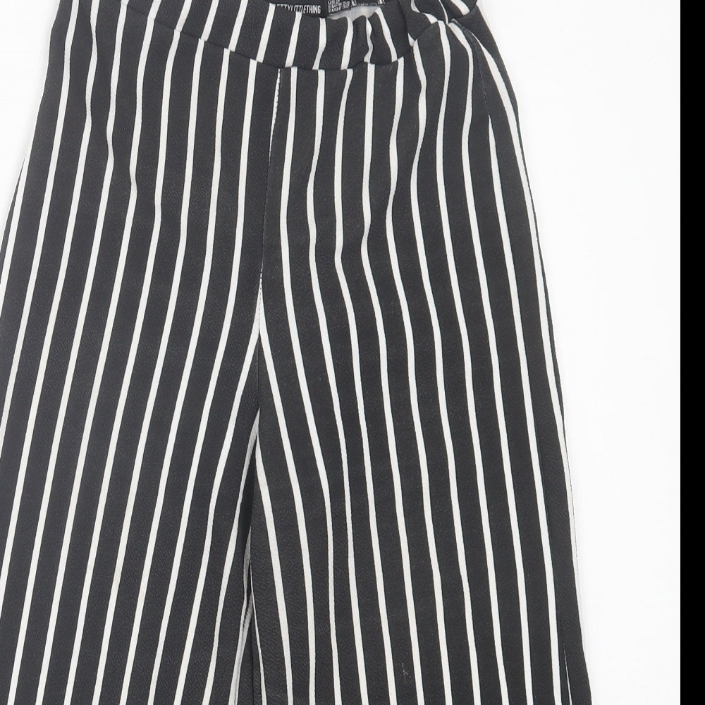 Womens UK Size 6 PRETTYLITTLETHING Regular Fit Cropped Black Trousers