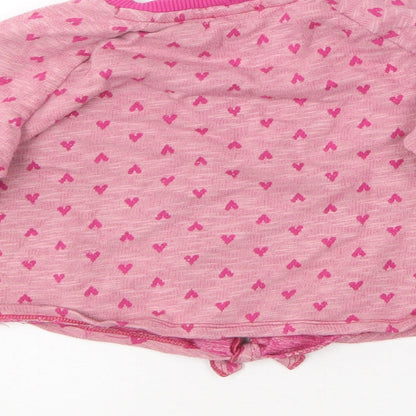 United Colors of Benetton Girls Pink Round Neck Geometric Cotton Pullover Jumper Size XS   - Love heart print.