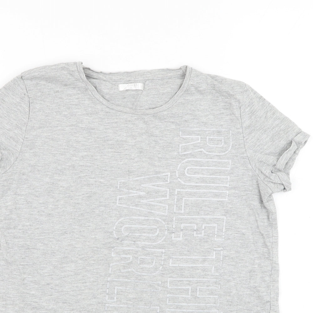Preworn Girls Grey  Cotton Basic T-Shirt Size 11-12 Years Round Neck Pullover - Rule The World