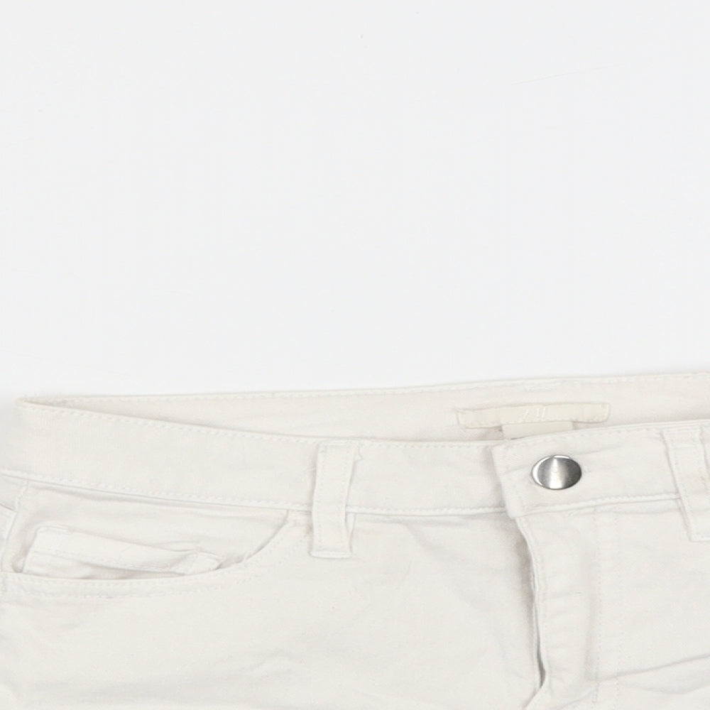 H&M Womens White  Cotton Chino Shorts Size 4  Regular Zip