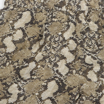 H&M Womens Green Animal Print Viscose Mom Shorts Size 8 L4 in Regular