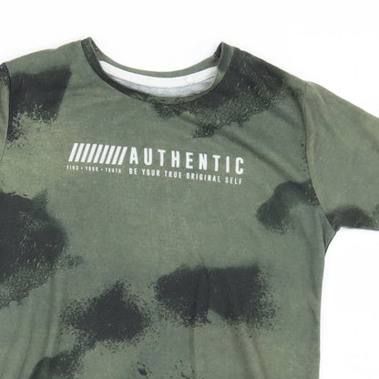 Primark Boys Green  Polyester Basic T-Shirt Size 7-8 Years Crew Neck  - Authentic