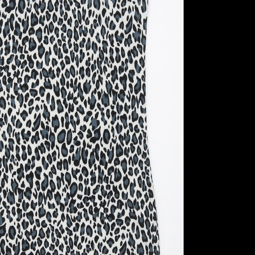 SheIn Womens White Animal Print Polyester Mini  Size M  V-Neck Pullover