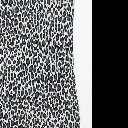 SheIn Womens White Animal Print Polyester Mini  Size M  V-Neck Pullover