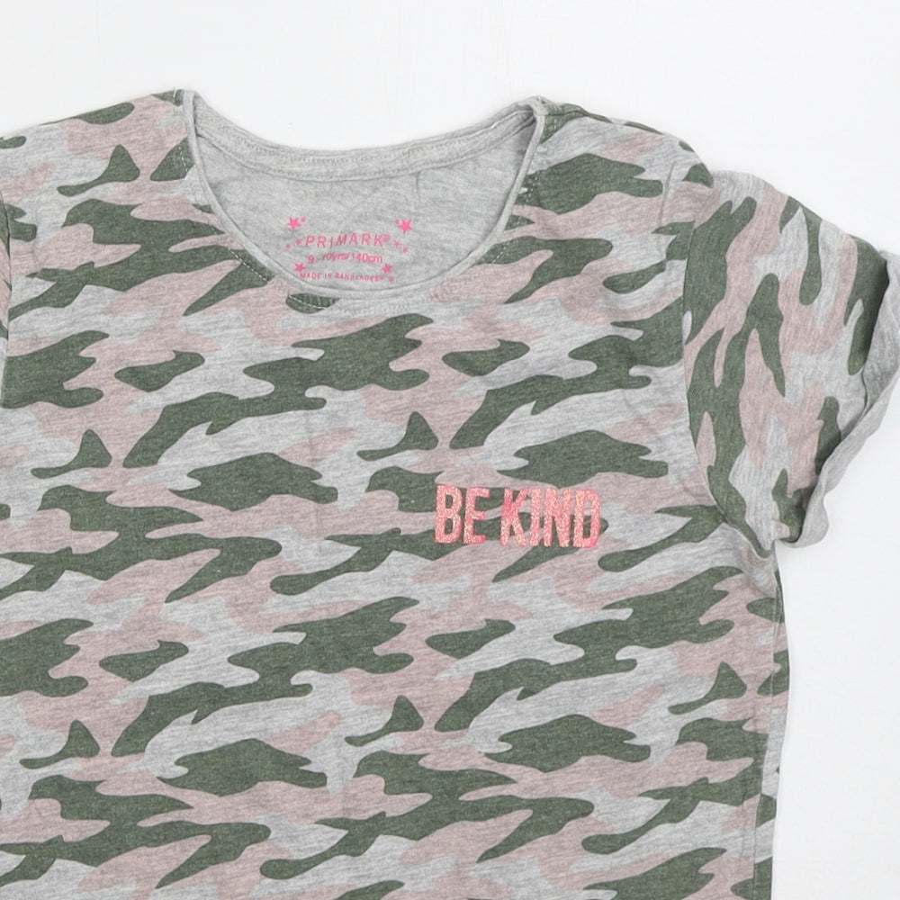 Primark Girls Green Camouflage Cotton Basic T-Shirt Size 9-10 Years Crew Neck Pullover - Be Kind